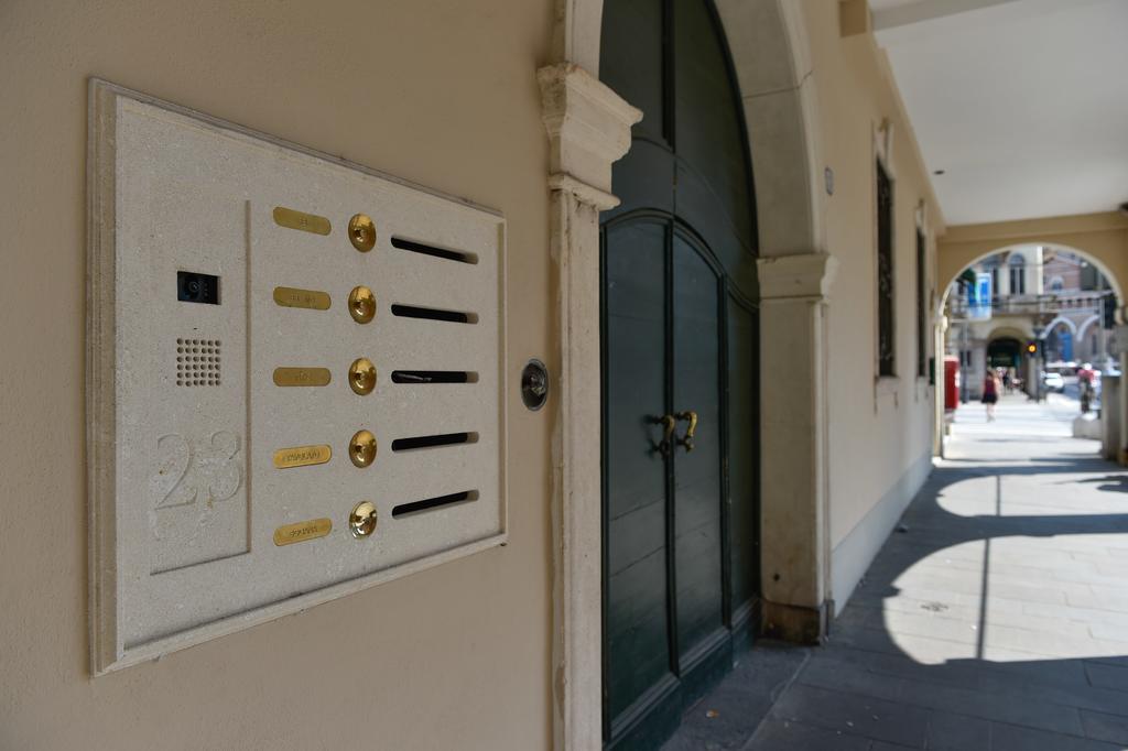 Palazzo Bovio - Boutique Apartments 파도바 외부 사진
