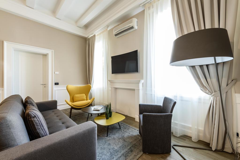 Palazzo Bovio - Boutique Apartments 파도바 외부 사진